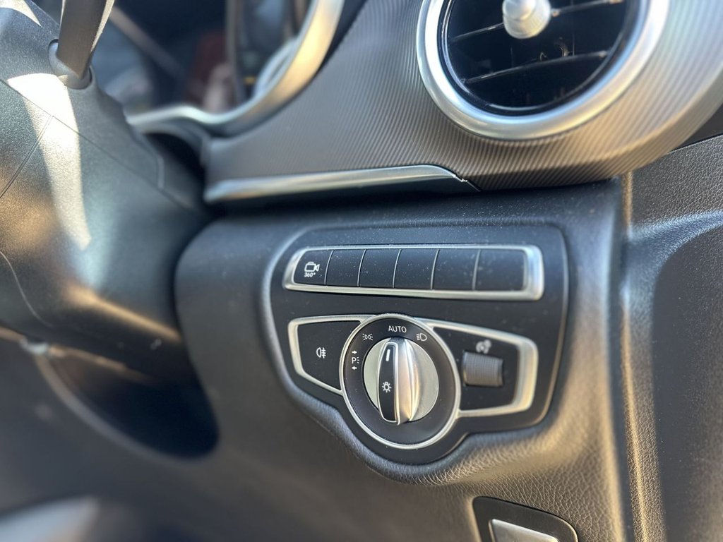 Used Mercedes-Benz V-Class 2018 for sale - 76118977: Photo 22