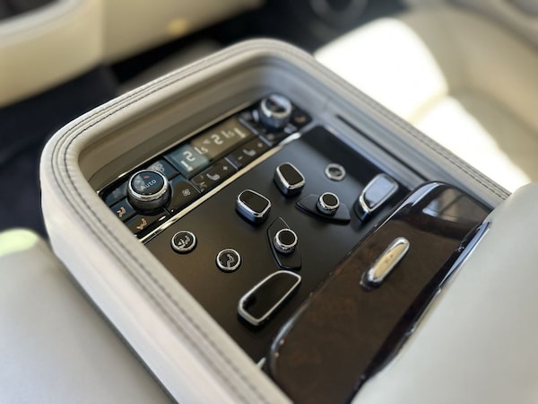 Used Bentley Mulsanne 2015 for sale - 75207270: Photo 30