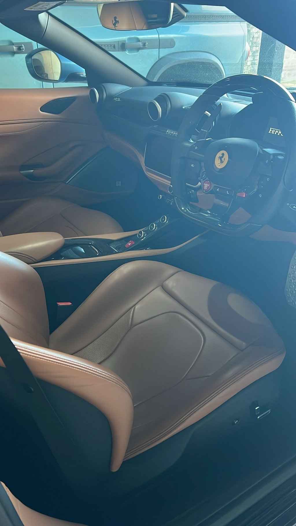 Used Ferrari Portofino 2019 for sale - 77153621: Photo 5