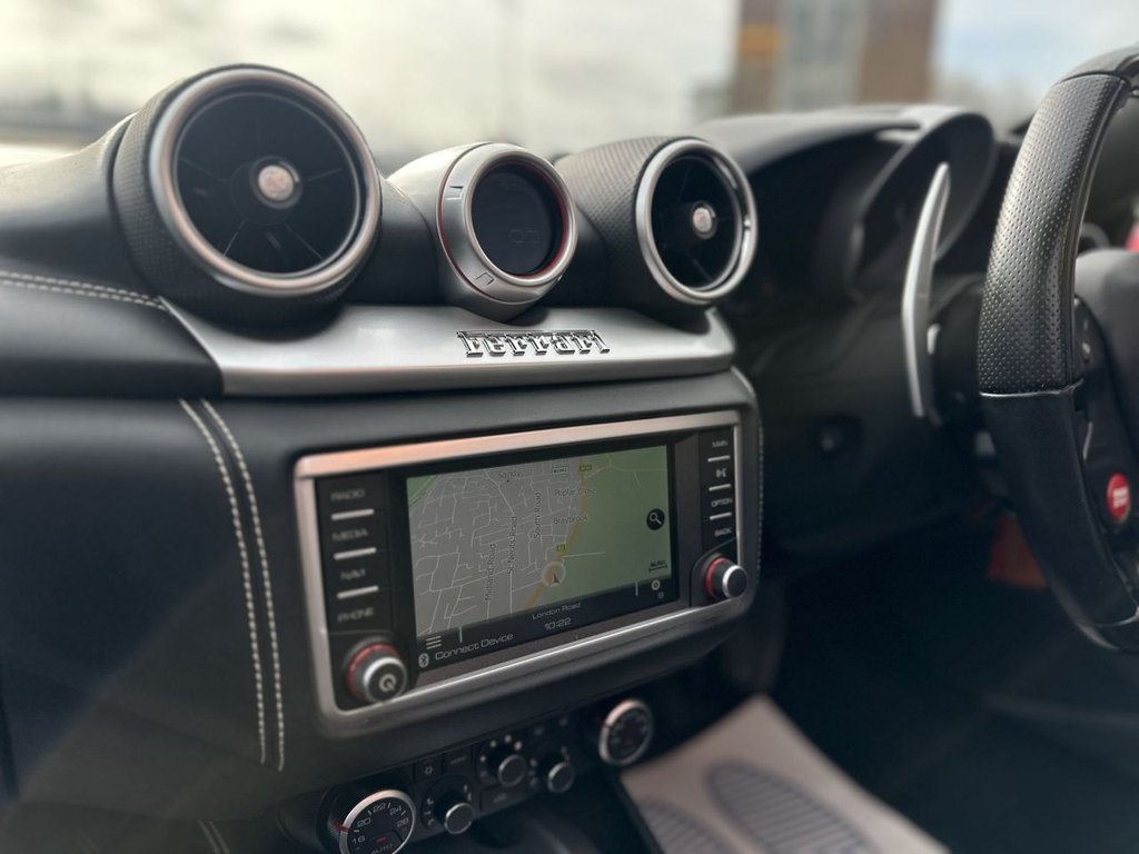 Used Ferrari California 2017 for sale - 78162490: Photo 24