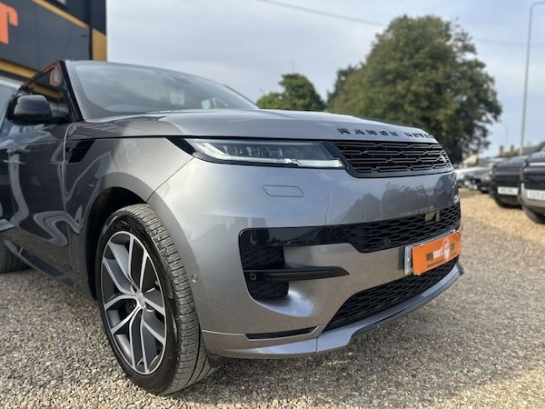 Used Land Rover Range Rover Sport 2023 for sale - 75346836: Photo 2