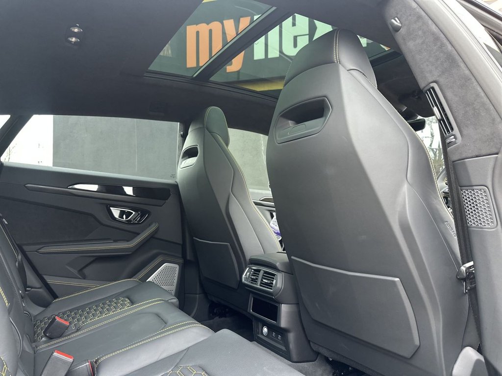 Used Lamborghini Urus 2023 for sale - 77227041: Photo 31
