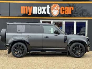 Used Land Rover Defender 2023 for sale - 74617201: Photo