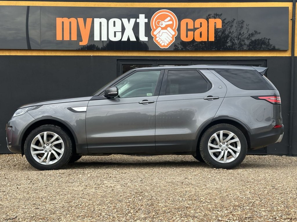 Used Land Rover Discovery 2017 for sale - 76118927: Photo 4