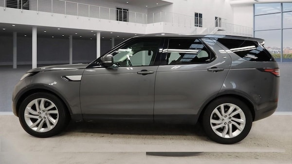 Used Land Rover Discovery 2017 for sale - 76118927: Photo 6