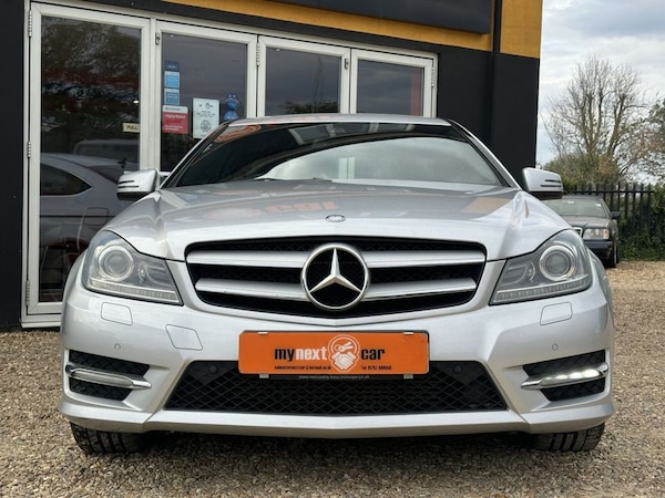 Used Mercedes-Benz C-Class 2012 for sale - 75653959: Photo 3