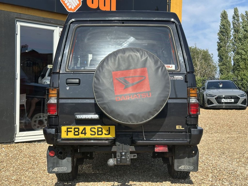 Used Daihatsu Fourtrak 1989 for sale - 76185083: Photo 10