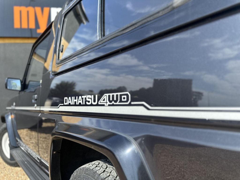 Used Daihatsu Fourtrak 1989 for sale - 76185083: Photo 9