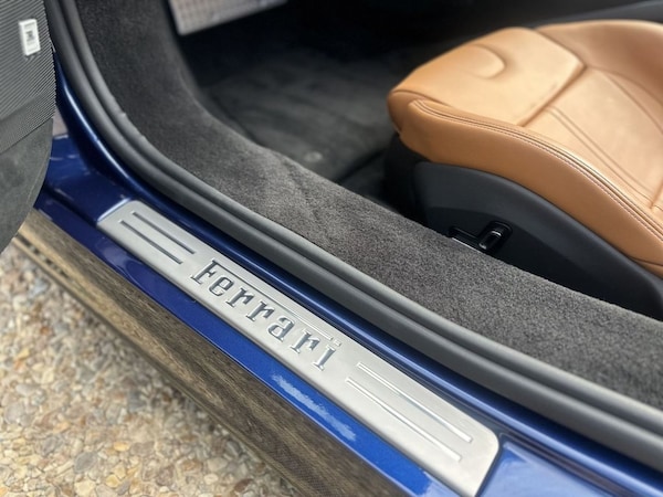 Used Ferrari SF90 Stradale 2022 for sale - 74575394: Photo 33
