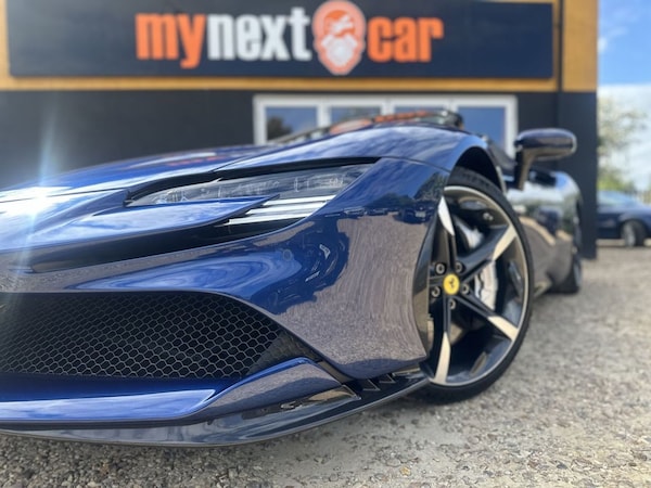 Used Ferrari SF90 Stradale 2022 for sale - 74575394: Photo 4