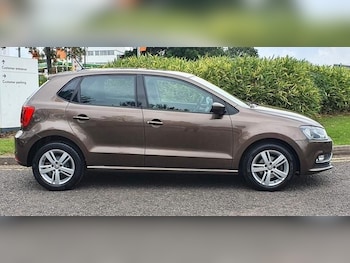 Used Volkswagen Polo 2017 for sale - 78693983: Photo