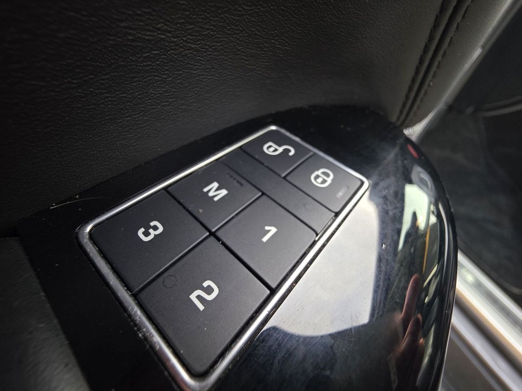 Used Land Rover Range Rover Sport 2015 for sale - 76474632: Photo 25