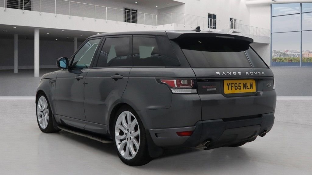 Used Land Rover Range Rover Sport 2015 for sale - 76474632: Photo 3