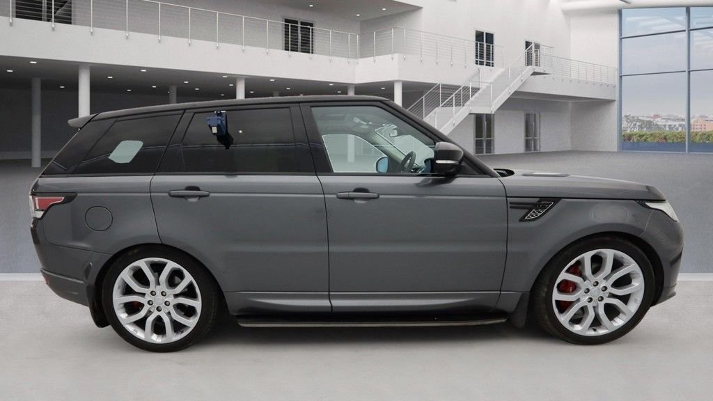 Used Land Rover Range Rover Sport 2015 for sale - 76474632: Photo 5