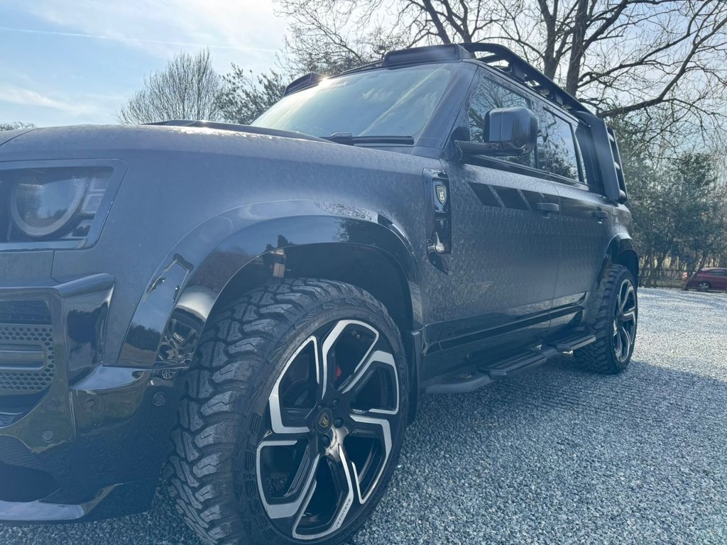 Used Land Rover Defender 2020 for sale - 76527164: Photo 5