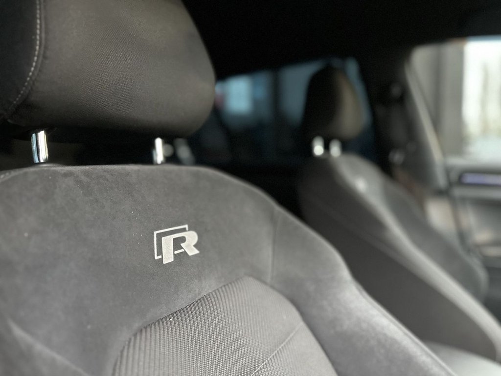 Used Volkswagen Golf 2017 for sale - 76582788: Photo 14