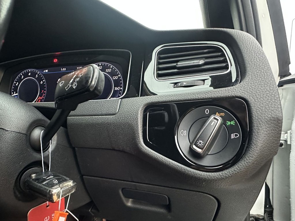 Used Volkswagen Golf 2017 for sale - 76582788: Photo 19