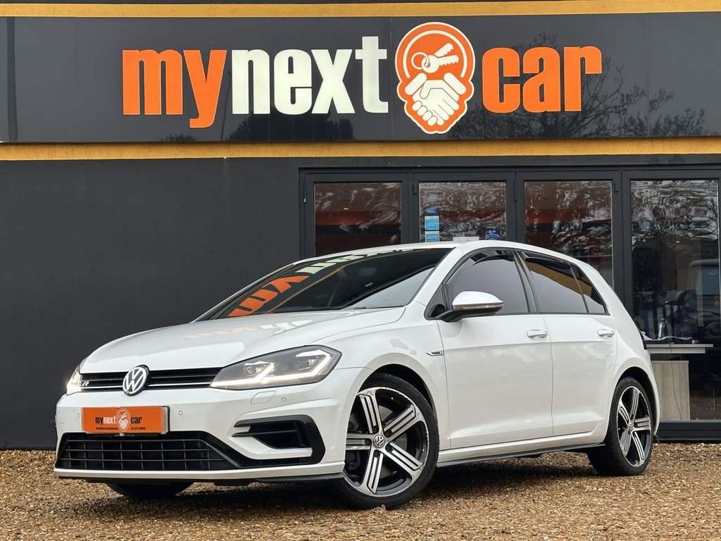 Used Volkswagen Golf 2017 for sale - 76582788: Photo 4