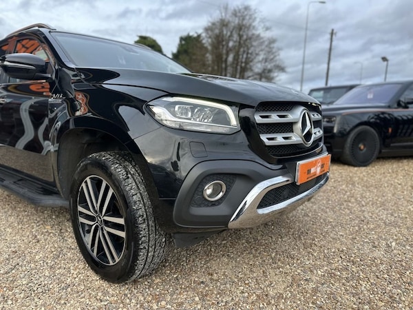 Used Mercedes-Benz X-Class 2019 for sale - 73232592: Photo 2