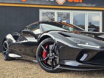 Used Ferrari F8 Spider 2021 for sale - 75653964: Photo