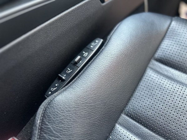 Used Mercedes-Benz E Class 2011 for sale - 75397635: Photo 19