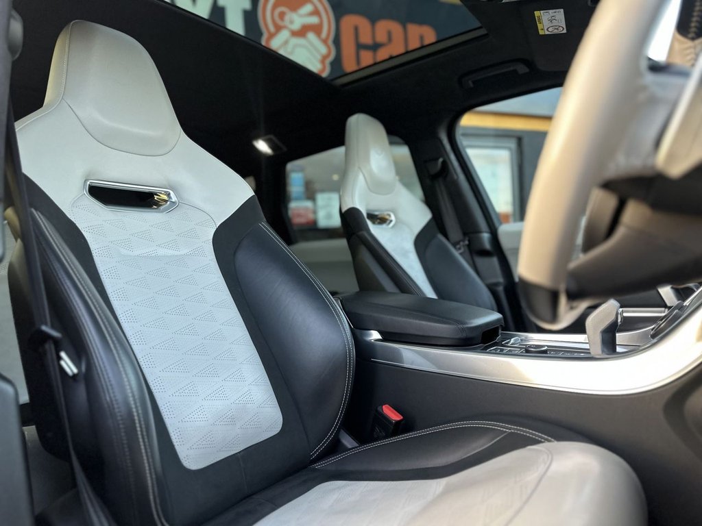 Used Land Rover Range Rover Sport 2019 for sale - 78162441: Photo 16