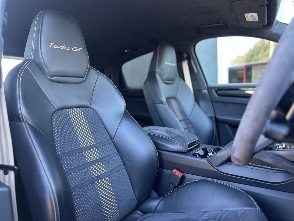 Used Porsche Cayenne 2022 for sale - 76009266: Photo 38
