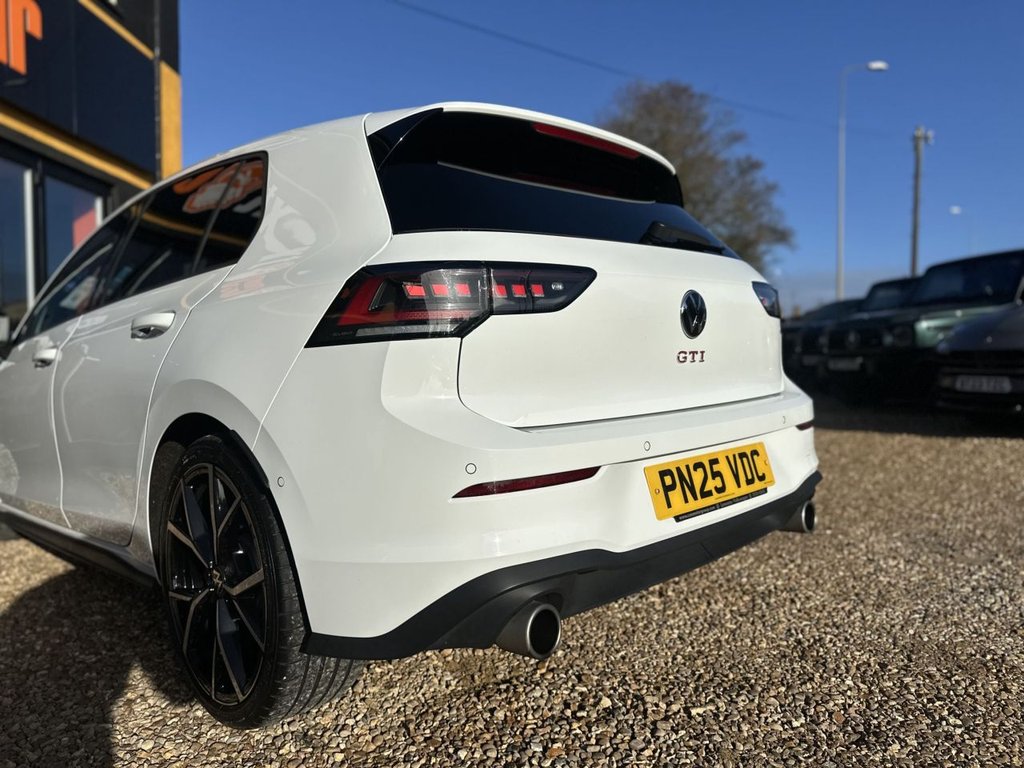 Used Volkswagen Golf 2025 for sale - 76605077: Photo 10