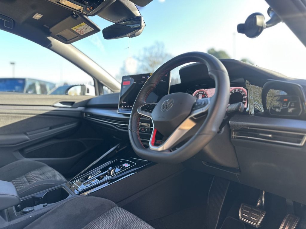 Used Volkswagen Golf 2025 for sale - 76605077: Photo 17