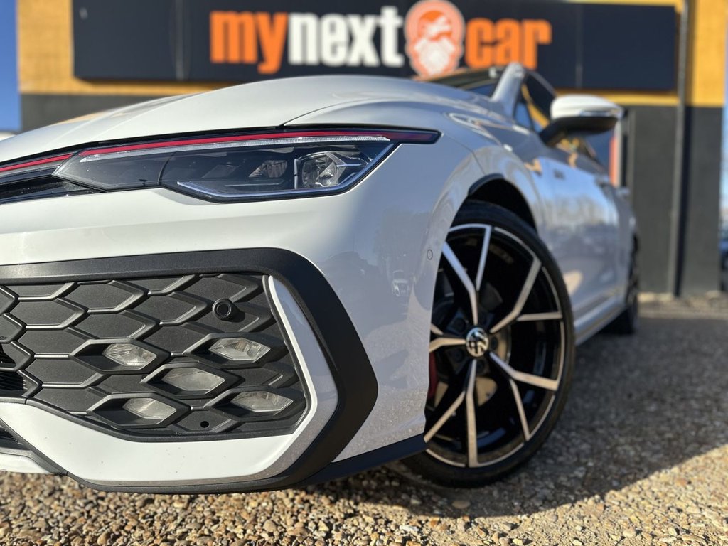 Used Volkswagen Golf 2025 for sale - 76605077: Photo 5