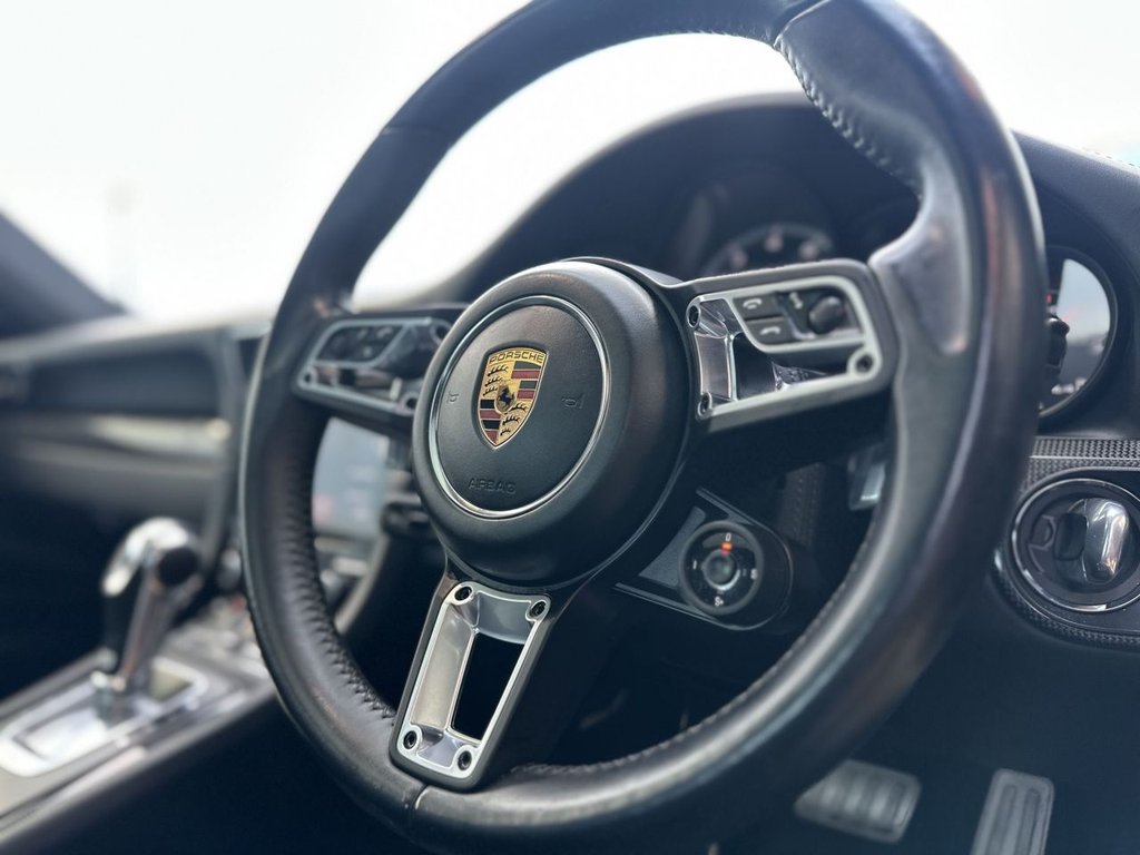 Used Porsche 911 2018 for sale - 76668135: Photo 21