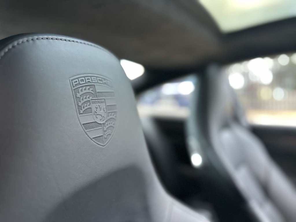 Used Porsche 911 2018 for sale - 76668135: Photo 22