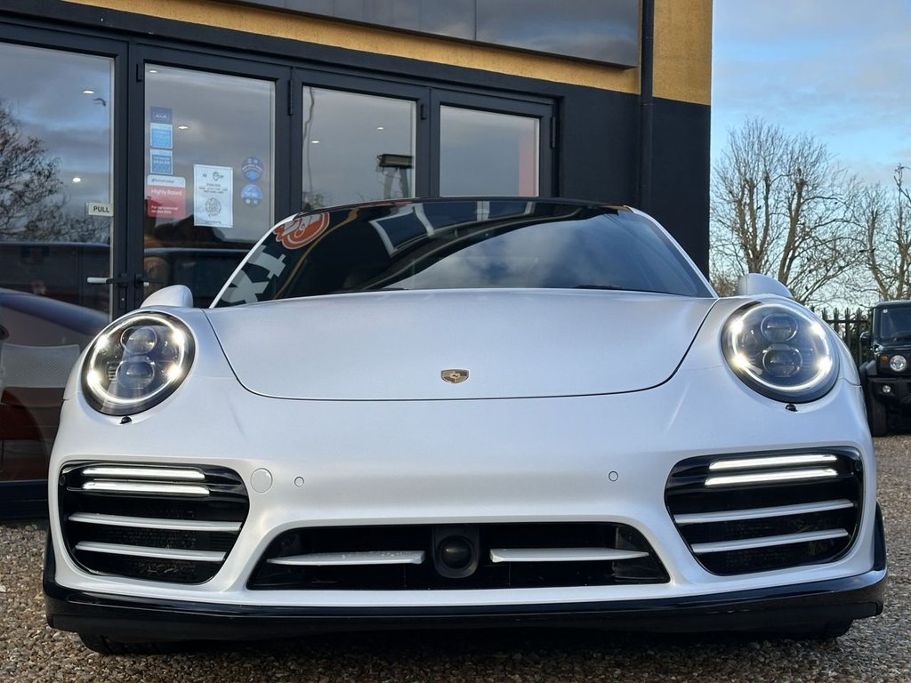 Used Porsche 911 2018 for sale - 76668135: Photo 5