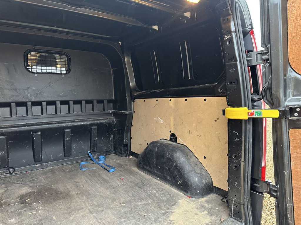 Used Ford Transit Custom 2018 for sale - 77037880: Photo 21