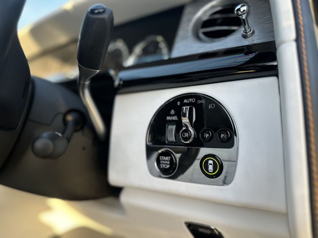 Used Rolls-Royce Phantom 2025 for sale - 76909826: Photo 25