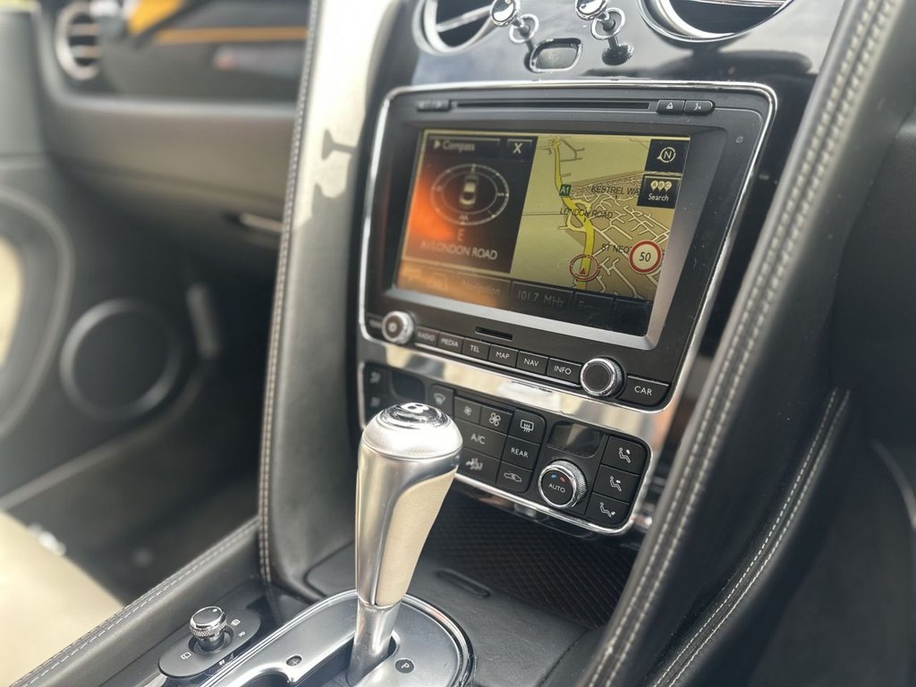 Used Bentley Continental 2014 for sale - 76173151: Photo 19