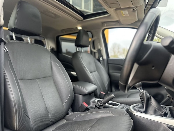 Used Nissan Navara 2018 for sale - 76250142: Photo 13