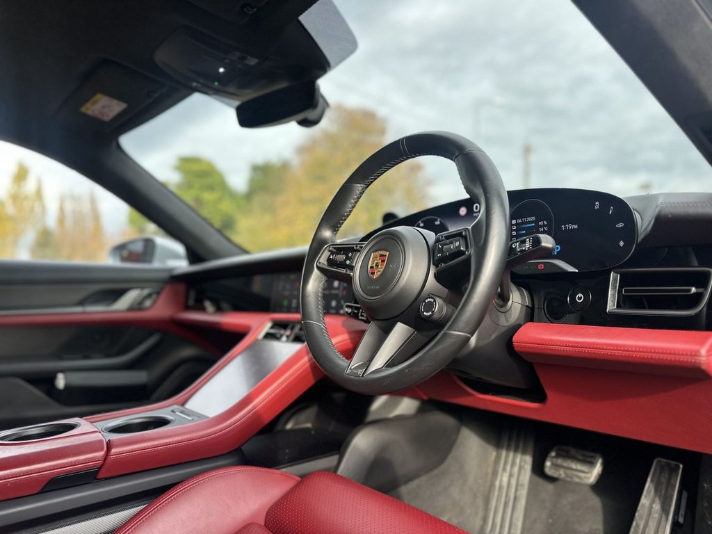 Used Porsche Taycan 2020 for sale - 76474629: Photo 12