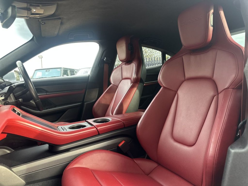 Used Porsche Taycan 2020 for sale - 76474629: Photo 16