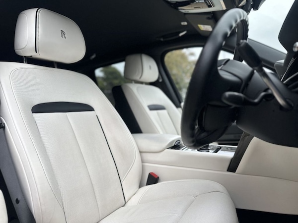 Used Rolls-Royce Cullinan 2021 for sale - 76235768: Photo 18