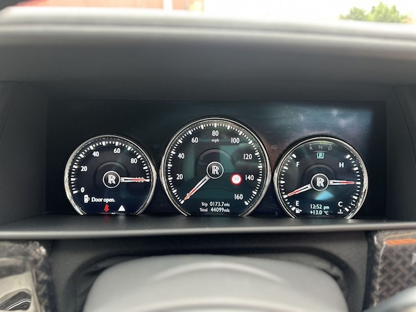 Used Rolls-Royce Cullinan 2021 for sale - 76235768: Photo 23