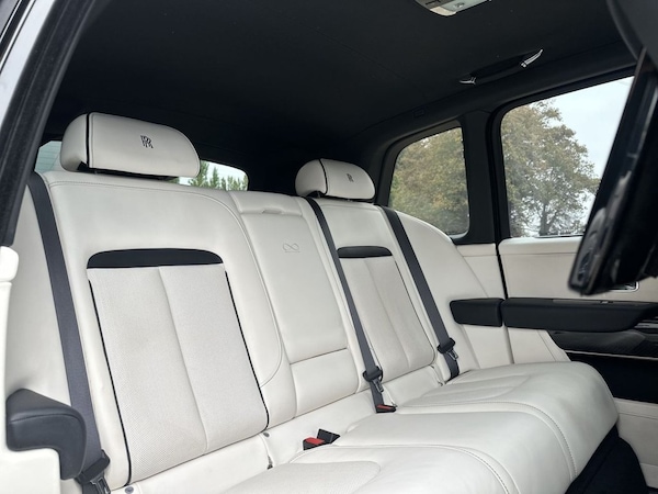 Used Rolls-Royce Cullinan 2021 for sale - 76235768: Photo 28