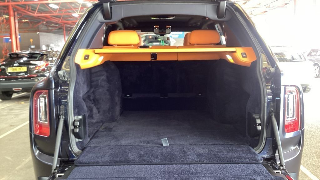 Used Rolls-Royce Cullinan 2020 for sale - 76417643: Photo 6