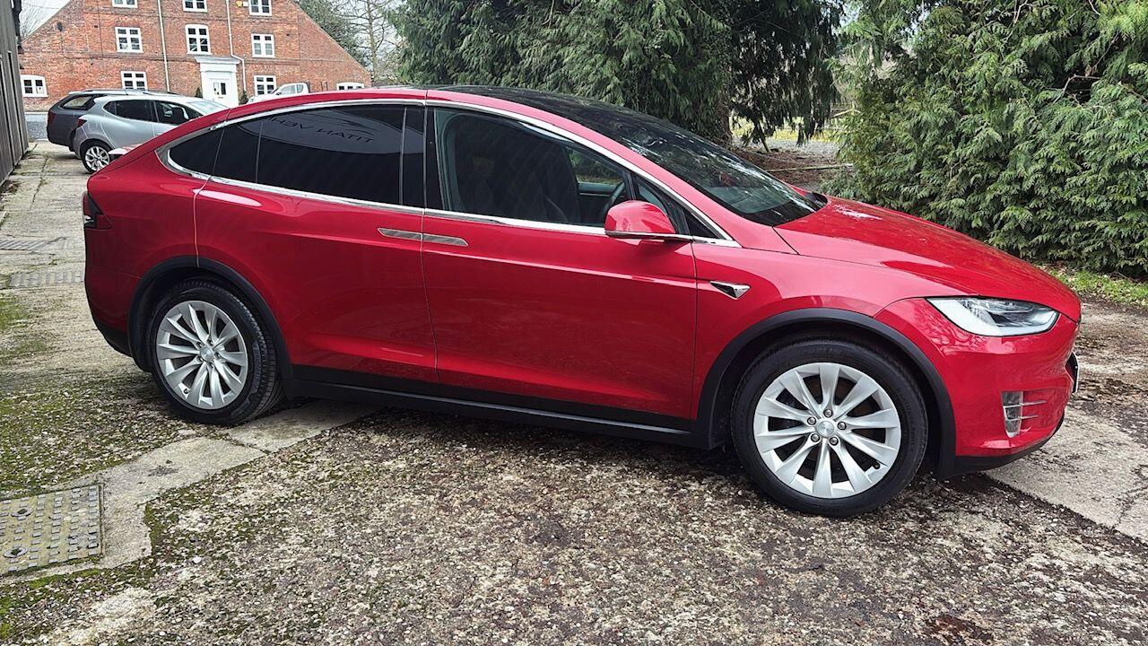 Used Tesla Model X 2018 for sale - 78204176: Photo 7