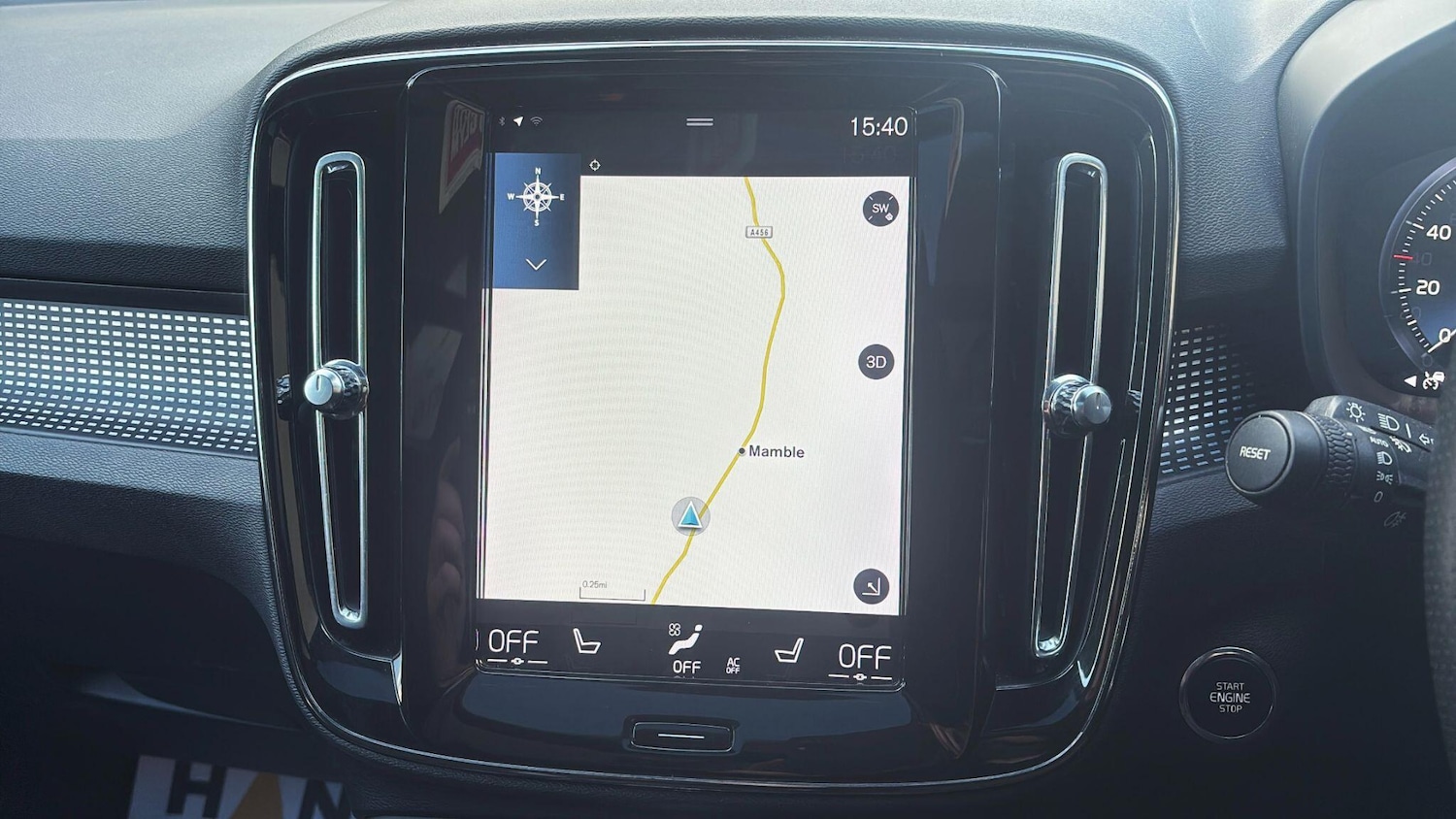 Used Volvo XC40 2017 for sale - 78204145: Photo 18