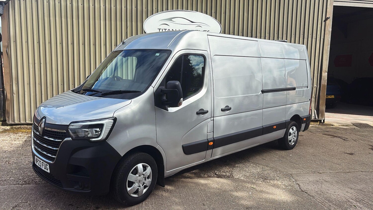 Used Renault Master 2023 for sale - 78204128: Photo 2