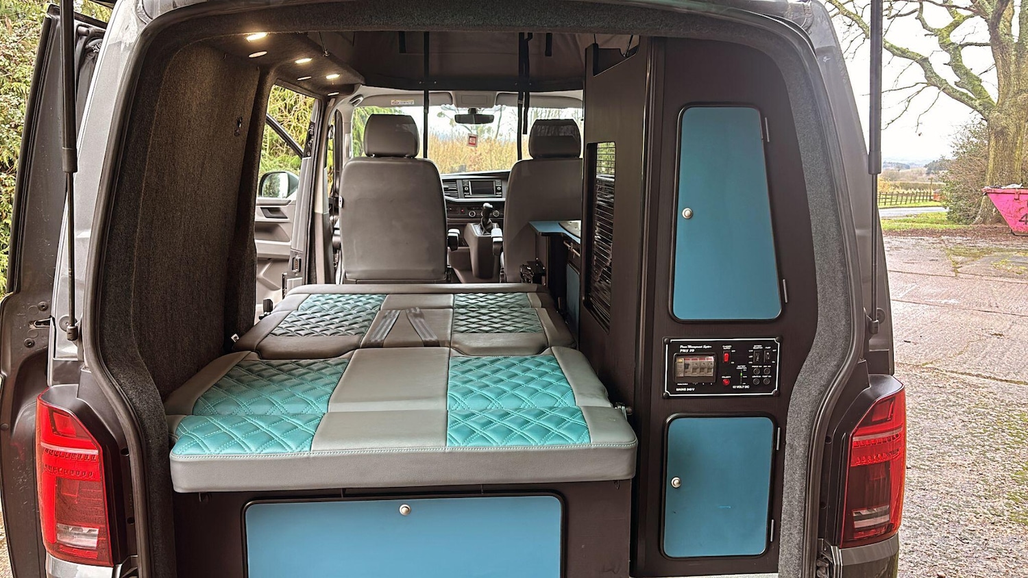 Used Volkswagen Transporter for sale - 78205501: Photo 24