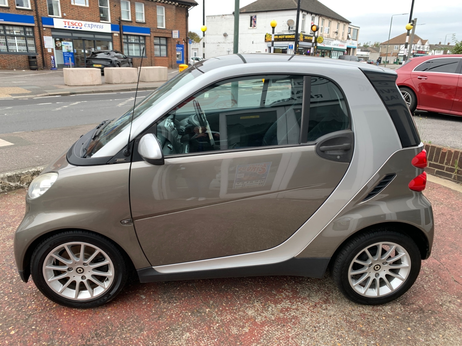 Used smart fortwo 2010 for sale - 76193314: Photo 2