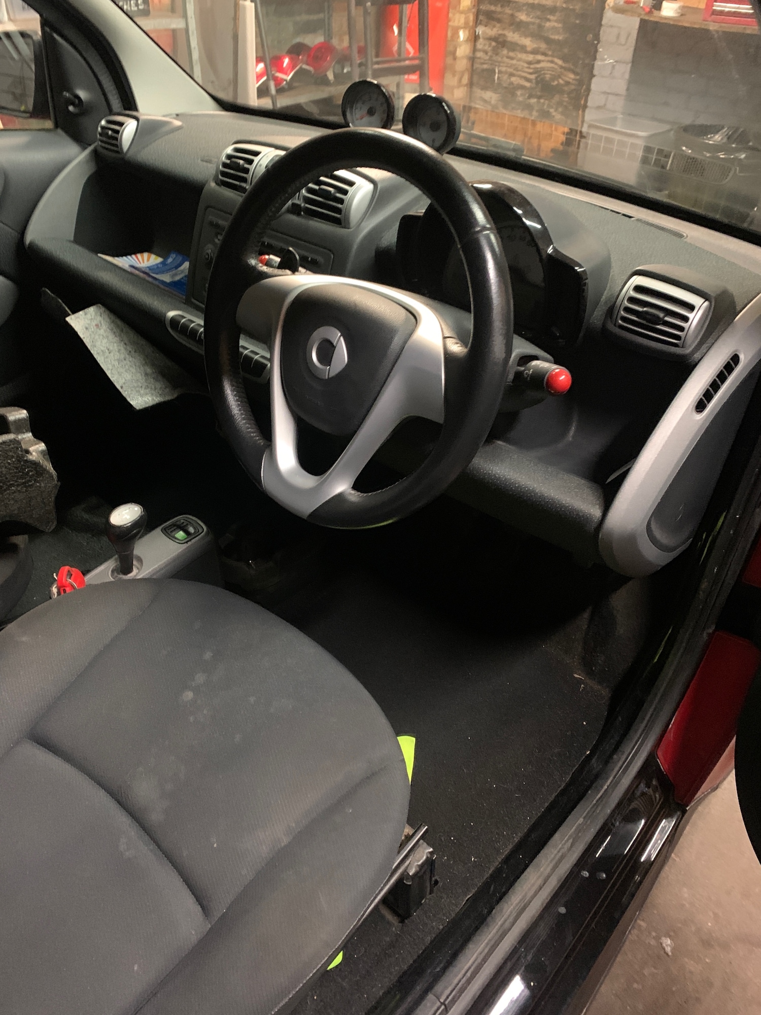 Used smart fortwo 2010 for sale - 77034677: Photo 19