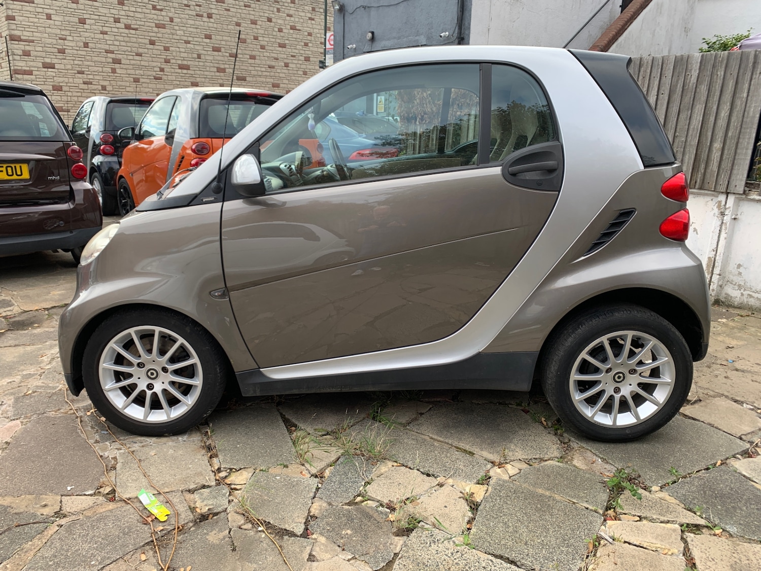 Used smart fortwo 2009 for sale - 76220492: Photo 2